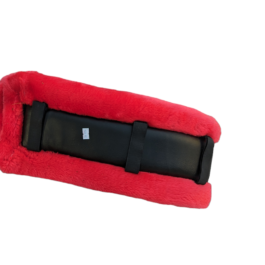 Pad fourrure synthétique Rouge – Racing Tack